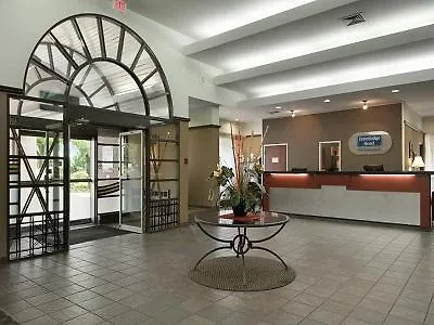 Travelodge Hotel By Wyndham Vancouver Airport Richmond