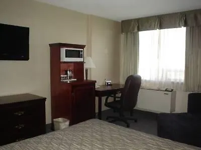 Travelodge Hotel By Wyndham Vancouver Airport Richmond 2*,