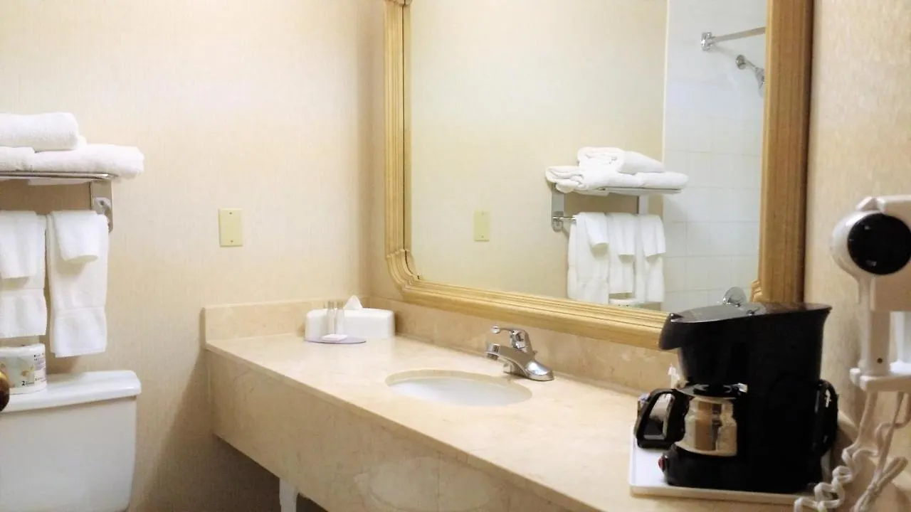 Travelodge Hotel By Wyndham Vancouver Airport Richmond 2*,  Canada