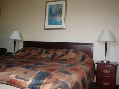 Travelodge Hotel By Wyndham Vancouver Airport Richmond 2*,